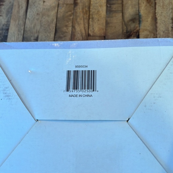 Heartland Valley Village Limited Edition Log Cabin Porcelain Lighted House w BOX - Picture 14 of 14